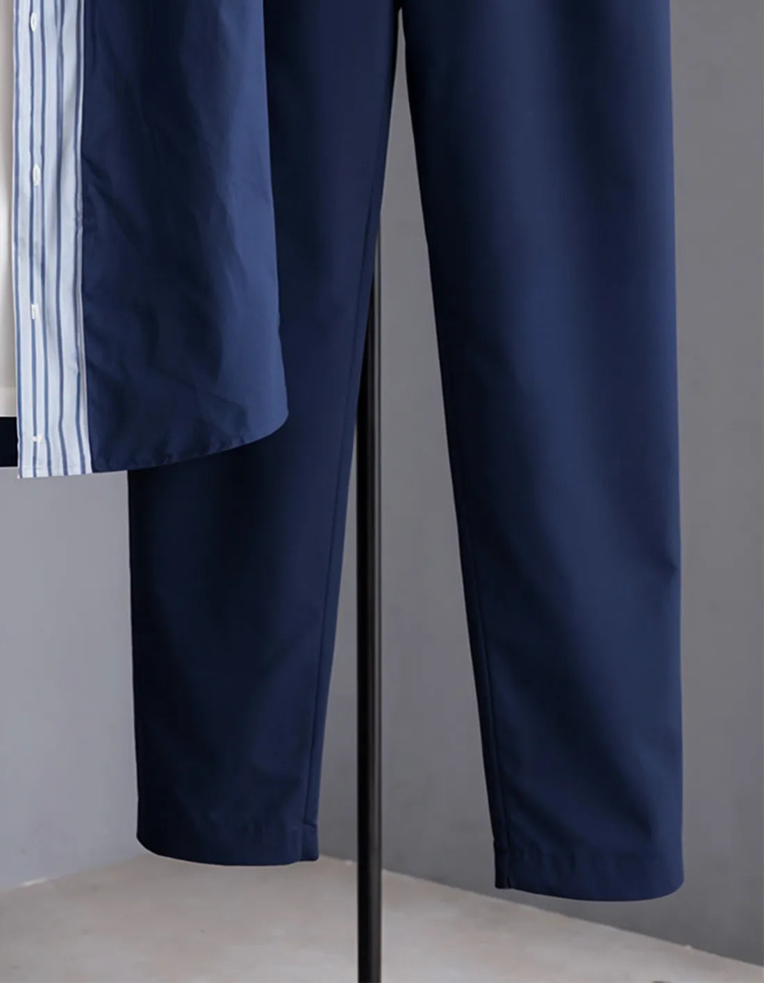 Abstract Split Half Shirt Full Pant Cord-Set